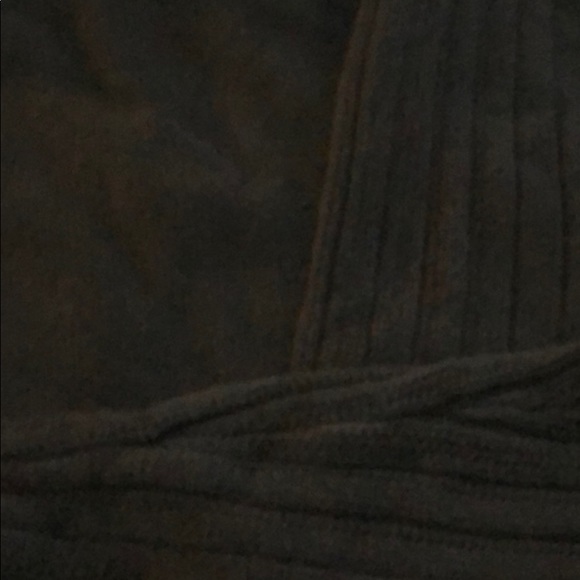 Calvin Klein brown sweater - Picture 3 of 3